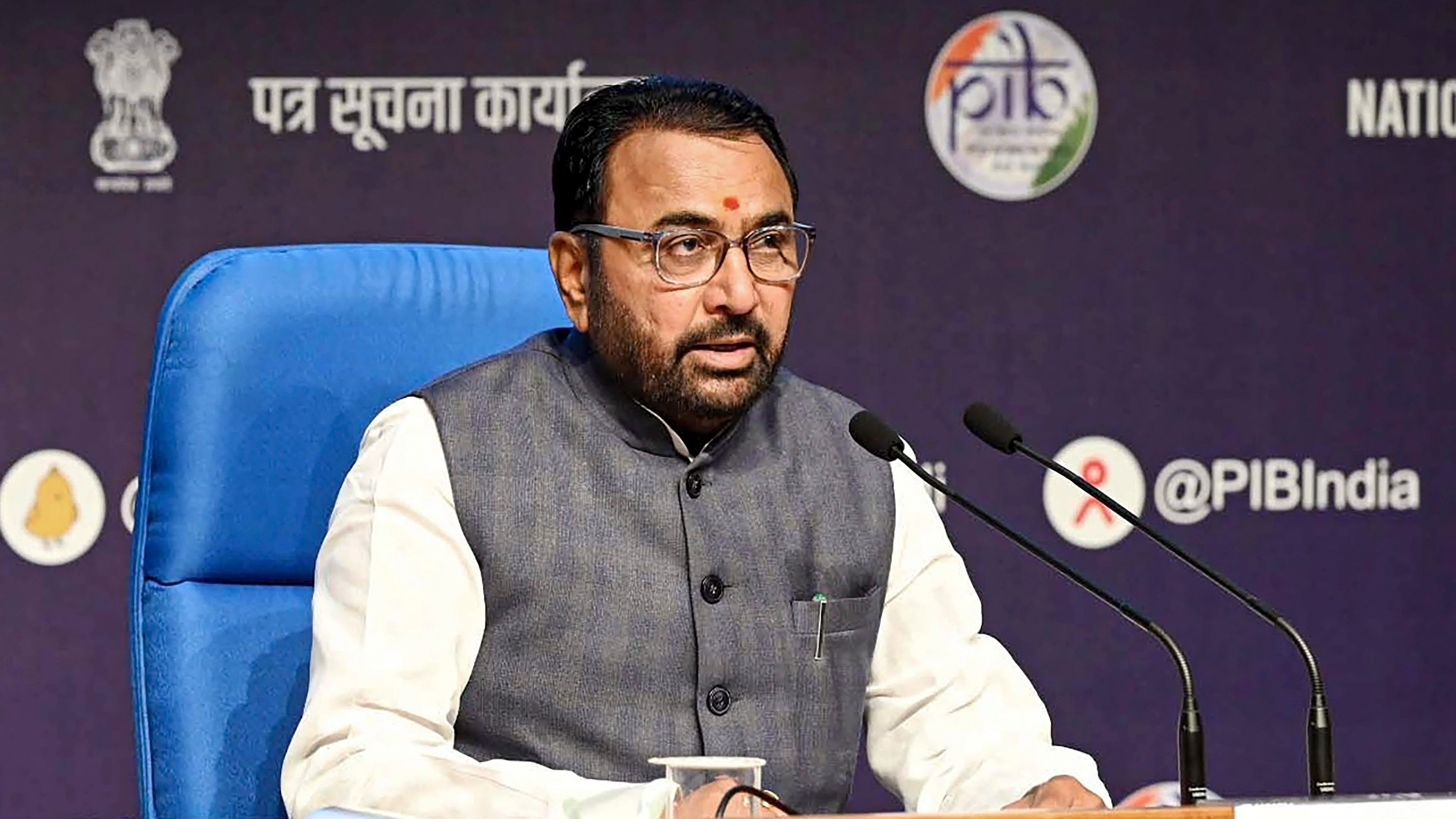 Work on to integrate Ayurveda into health education curriculum in schools, colleges: Minister