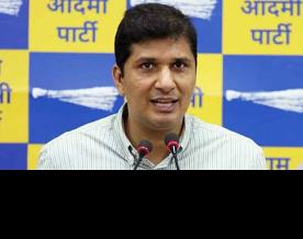 Centre needs to work on war footing to deal with rare side effects of Covishield: AAP