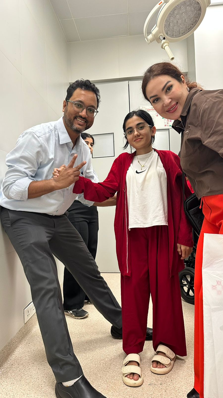 CK Birla Hospital, Gurugram Treats 20-year-old Woman from Uzbekistan with Rare Joint Disease 