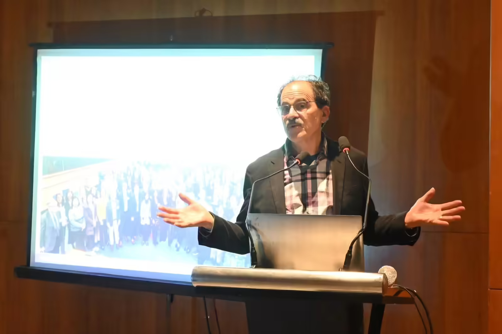 ICMR Backs Nationwide Clinical Trial to Explore Affordable Treatment Strategy for Ovarian Cancer