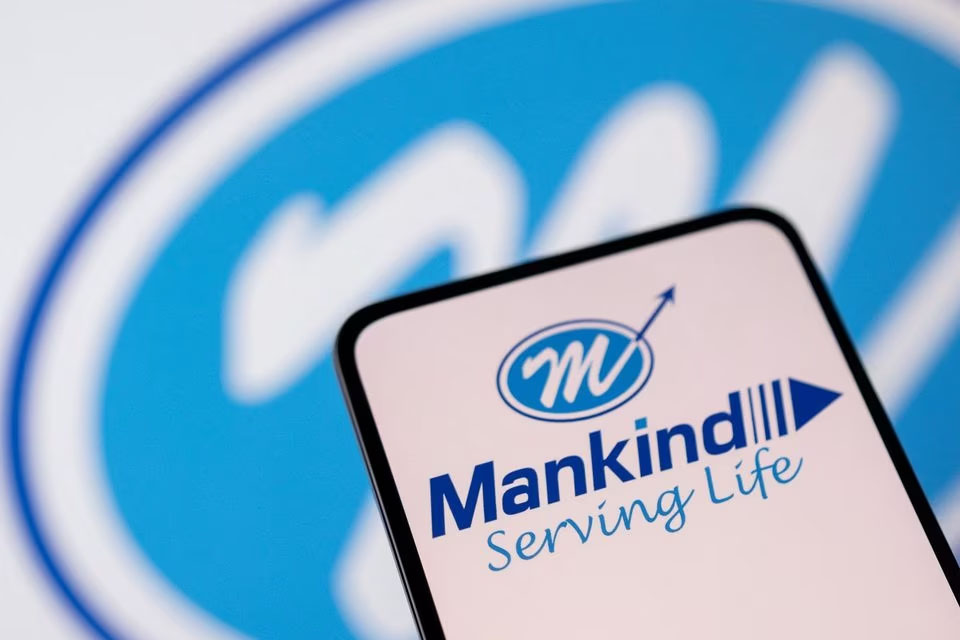 India's Mankind Pharma soars 32% in rare successful market debut