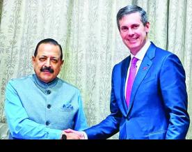 Eli Lilly Global CEO Meets Dr Jitendra; Discusses Insulin, NCD Drugs Collaboration