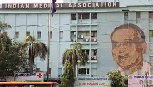 IMA Opposes Maharashtra’s Move to Allow Homeopaths to Prescribe Allopathic Medicines After Short-Term Course