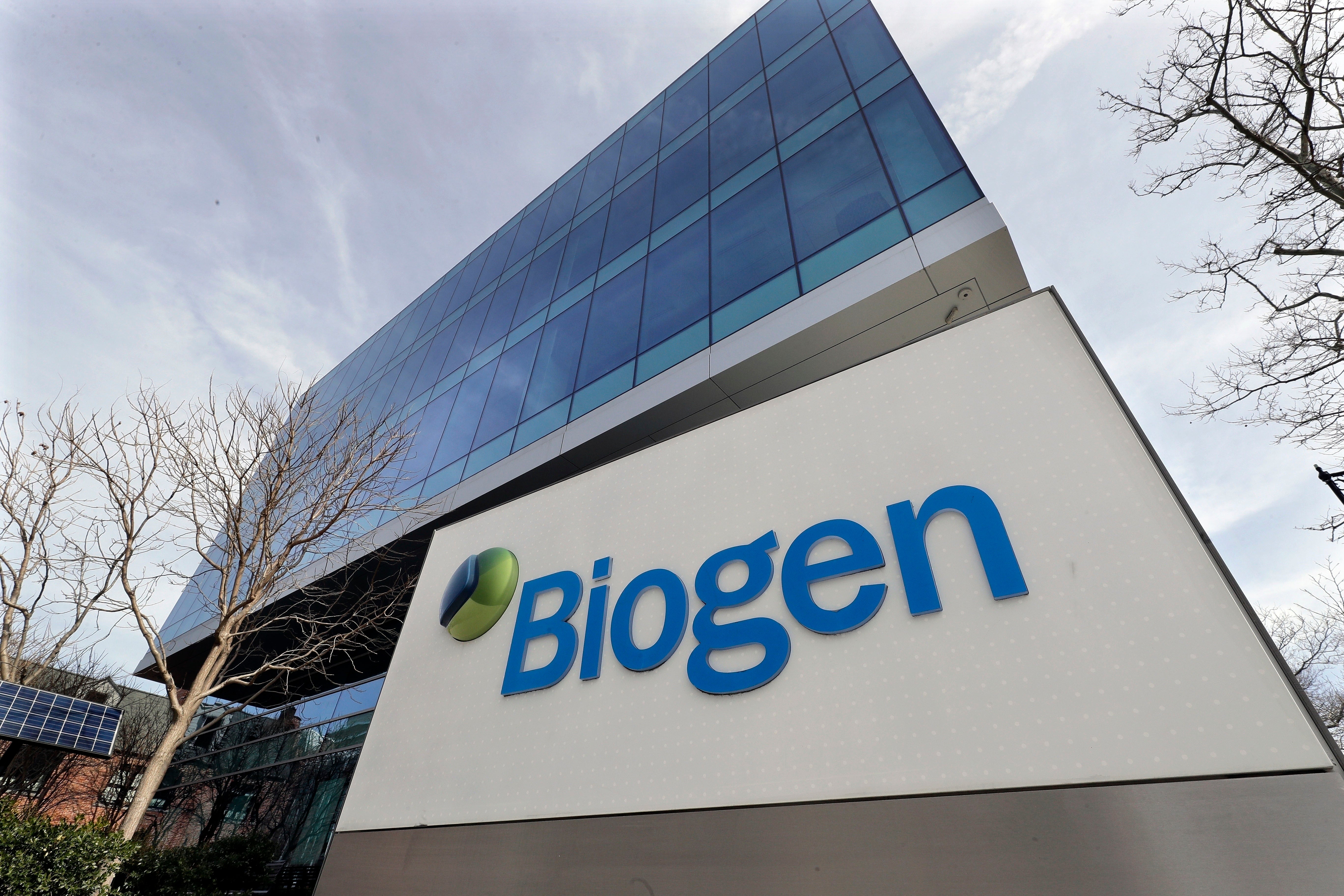 Biogen to buy Reata for $6.5 bln to bulk up rare disease portfolio