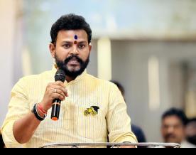 Union Minister Naidu suggests network of 50 helicopter emergency medical services units along national highways